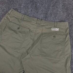 Howler Brothers Quonset Camp Shorts 7" Ripstop Olive Green Size 38 *Minor Flaw